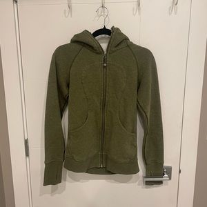 Lululemon Newer Style Scuba Size 4